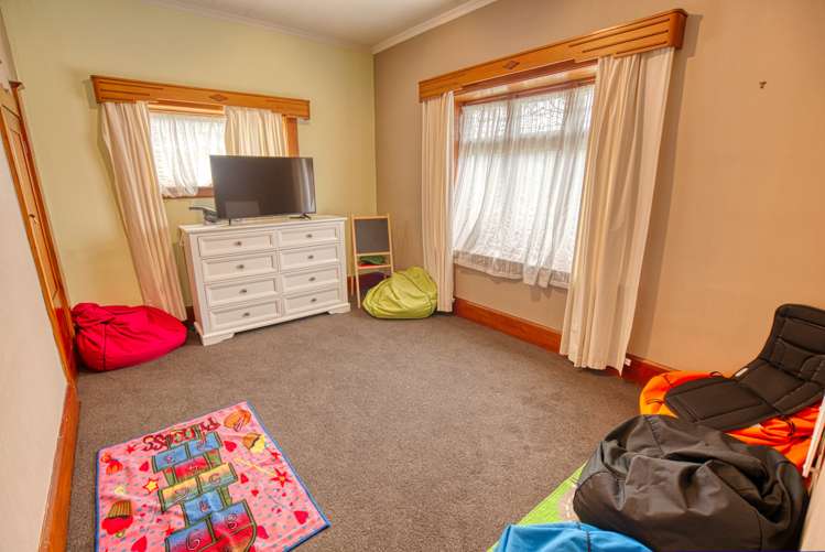 40 Palmerston Street Greymouth_23