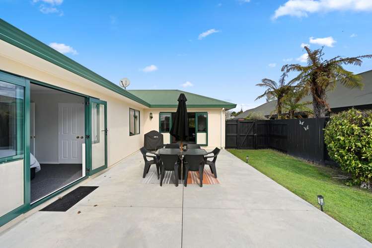 27 Sarindah Place Fairview Downs_16