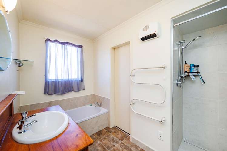 42a Clifton Terrace Fitzherbert_20