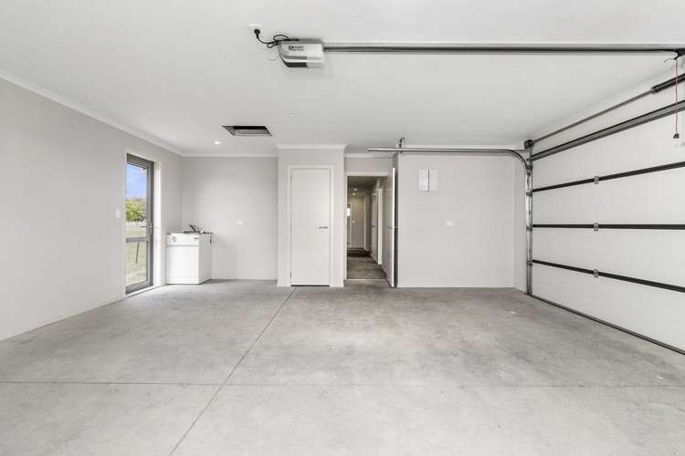 14 Twain Crescent Owhata_12