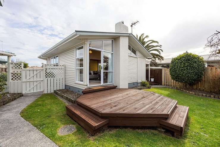 A five-bedroom, two-bathroom home on Amberley Place, in Flagstaff, exceeded the owners' expectation when it sold under the hammer for <img.2025m last week. Photo / Supplied