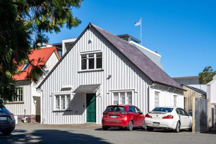 321 Hardy Street Nelson City_1