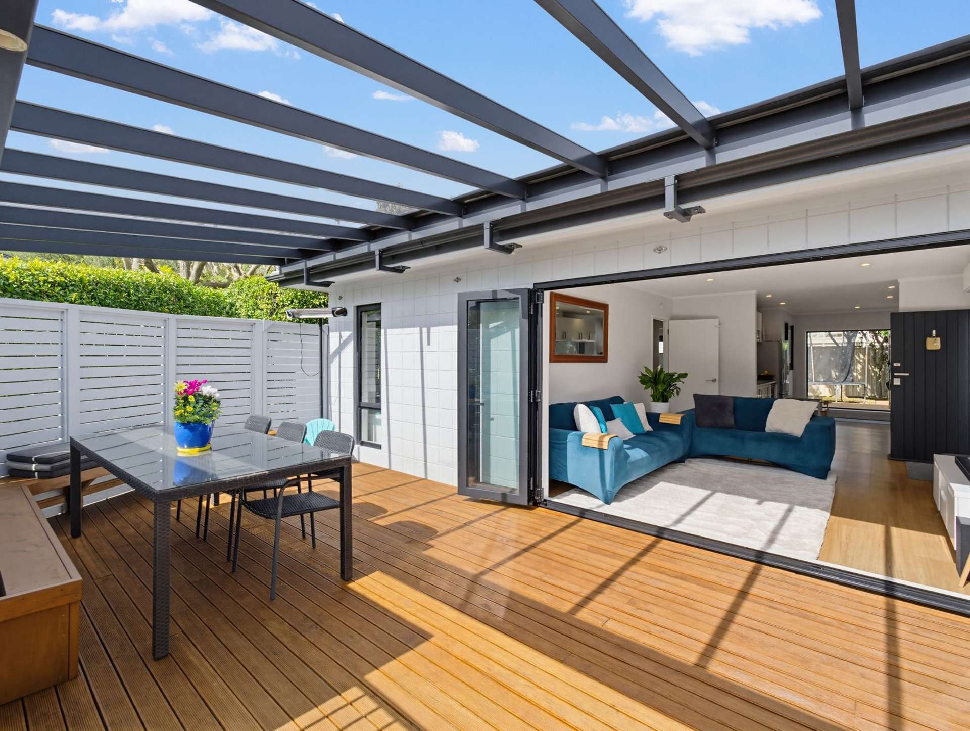 15A Claresholm place Mangere Bridge_0