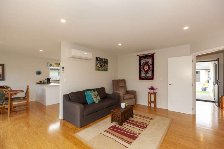 33/3 Georgia Grove Paraparaumu_5