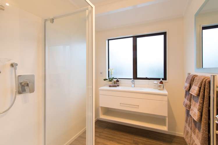 110h Grey Street Onehunga_9