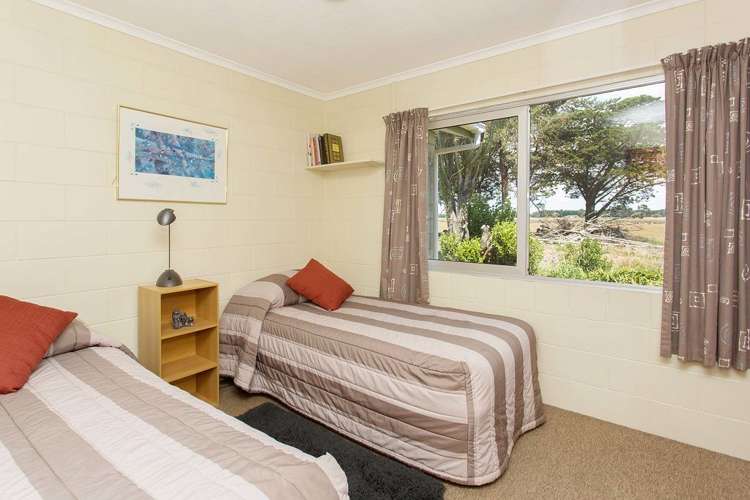 85 Dunns Avenue The Pines Beach_13