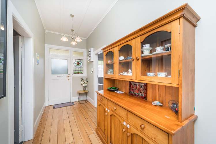 12 Bryant Street Takaro_13