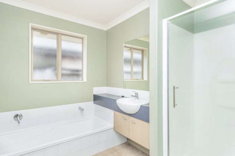 42 Wiltshire Drive Huntington_5