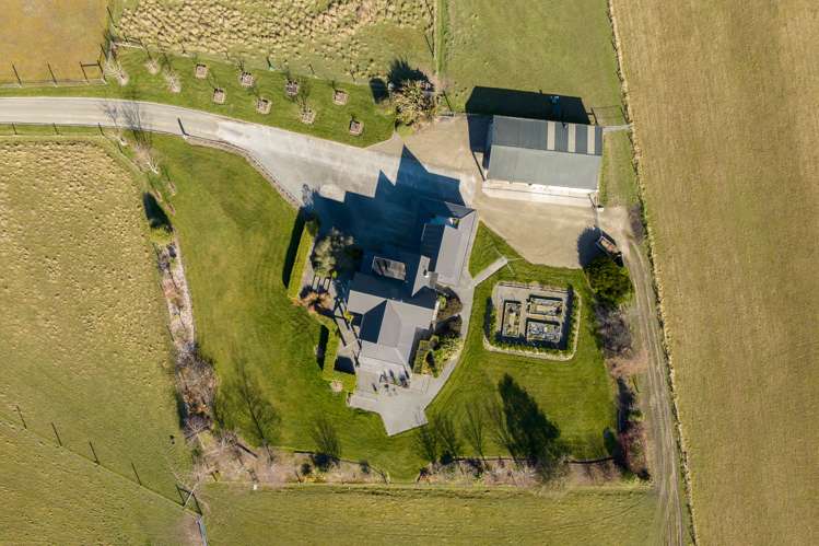 377 Loburn Terrace Road Loburn_15