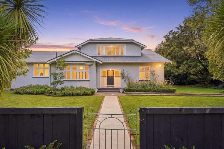 5 Parkes Avenue St Johns Hill_28