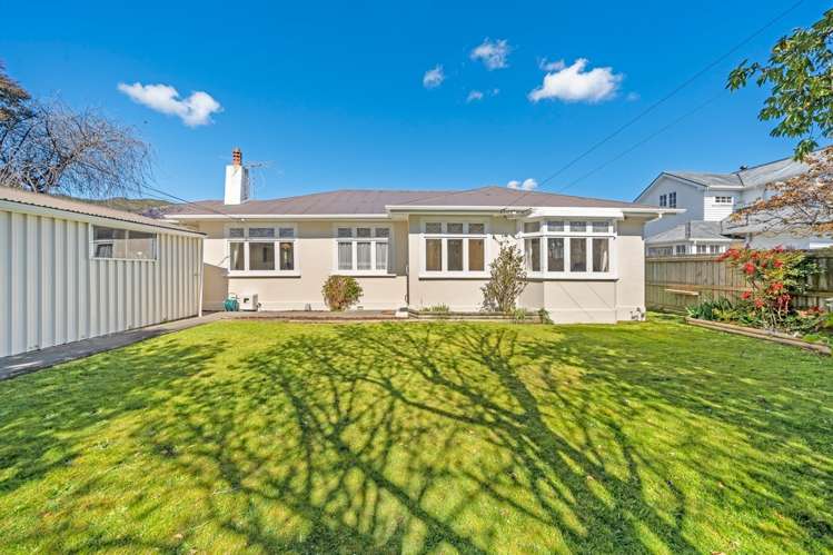 174 Waiwhetu Road Waterloo_19