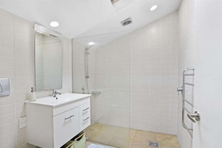 5 Colmar Road Mellons Bay_12