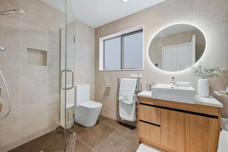 10 Hermes Road Flat Bush_24