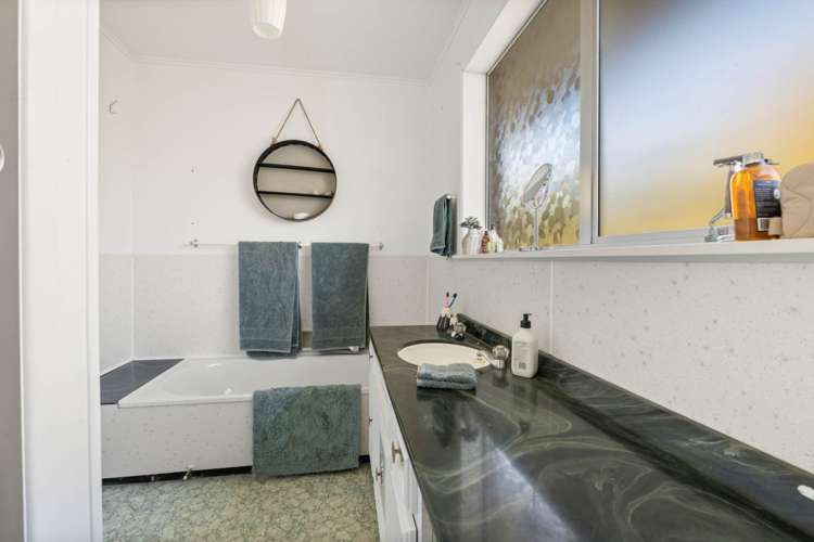 961 Whangaparaoa Road Manly_18