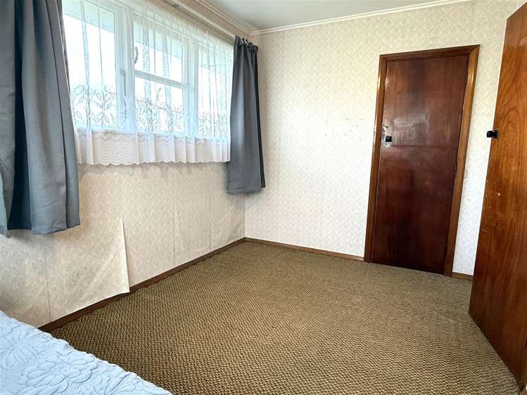 16 Monro Street Cobden_13