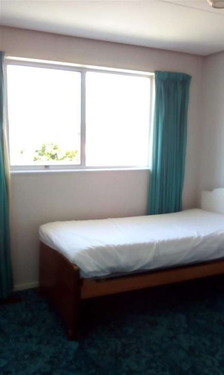 8b Brown Street Gore_11