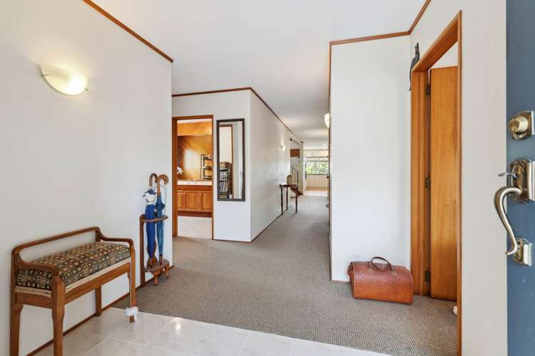 32 Kuripaka Crescent The Gardens_17