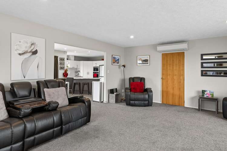 111 Inwoods Close Parklands_10