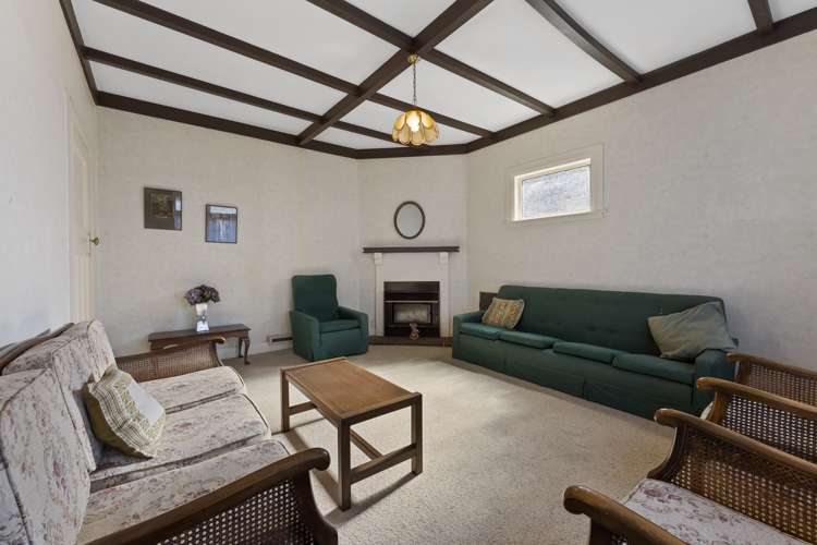 20 Ngaio Street West End_9