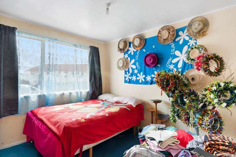 10 Blair Place Otara_13