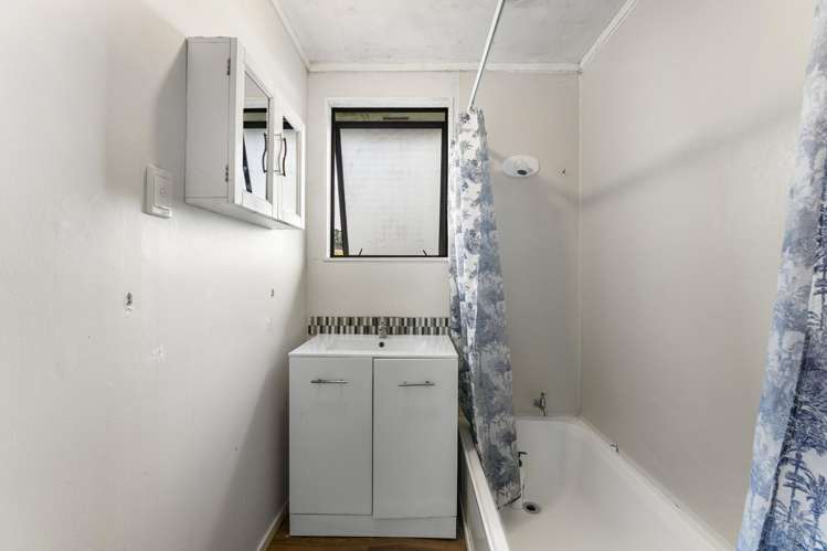 1/55 Redcrest Avenue Red Hill_13