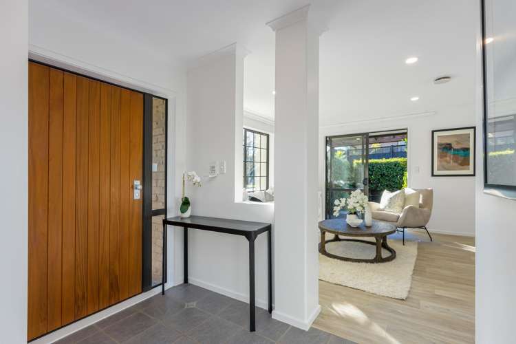 33 Admirals Court Drive Greenhithe_9