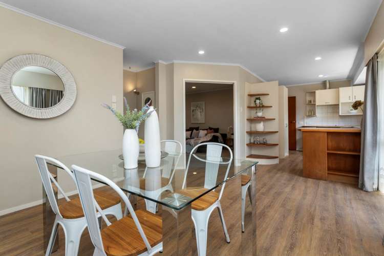 1/5 Alex Boyd Link Hillsborough_6