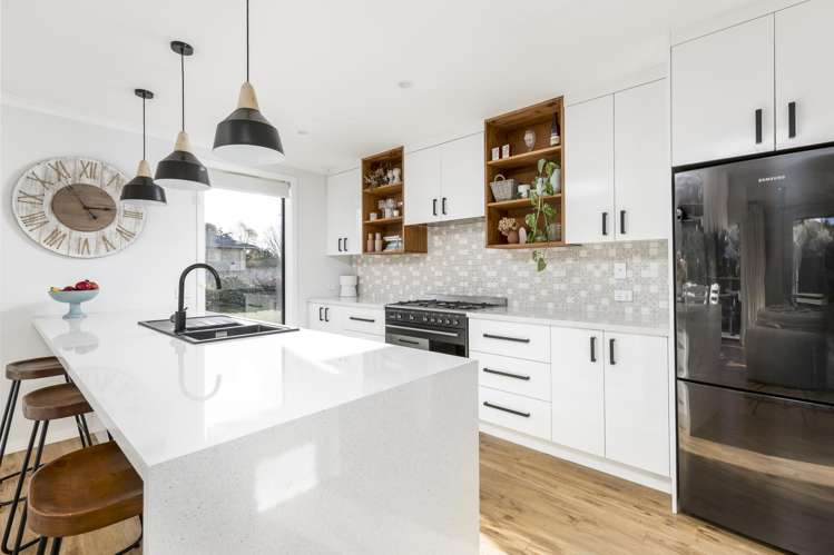 27 Edinburgh Street Waimate_5