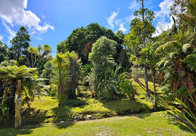 24 Koutu Beach Road Opononi_15