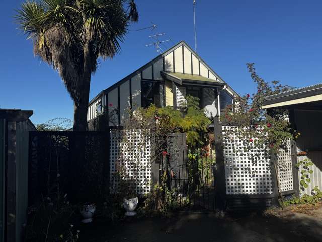 Charming Townhouse in the Heart of Methven