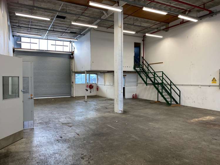 38 Bouverie Street Petone_2