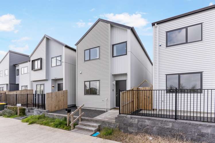 139 Grove Road Papakura_10