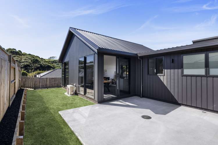 140 Adler Drive Ohauiti_13