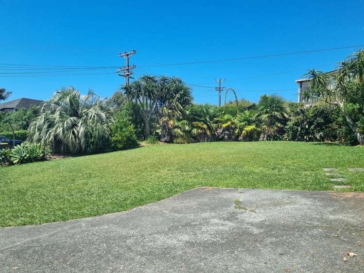 33 Deerness Crescent Algies Bay_4