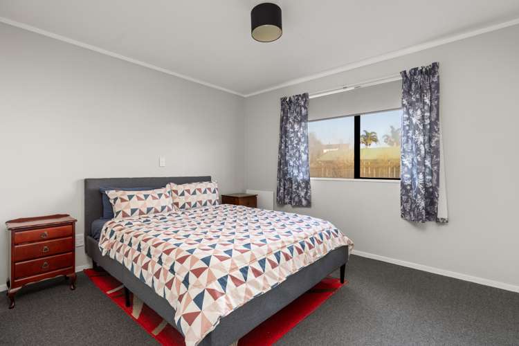 31 Sylvania Drive Matua_5