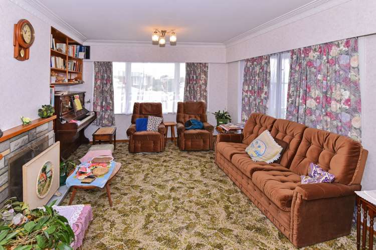 12 Michelle Place Mangere_5