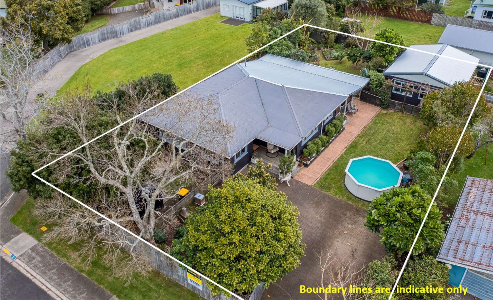 14 Kenneth Avenue Whitianga_0