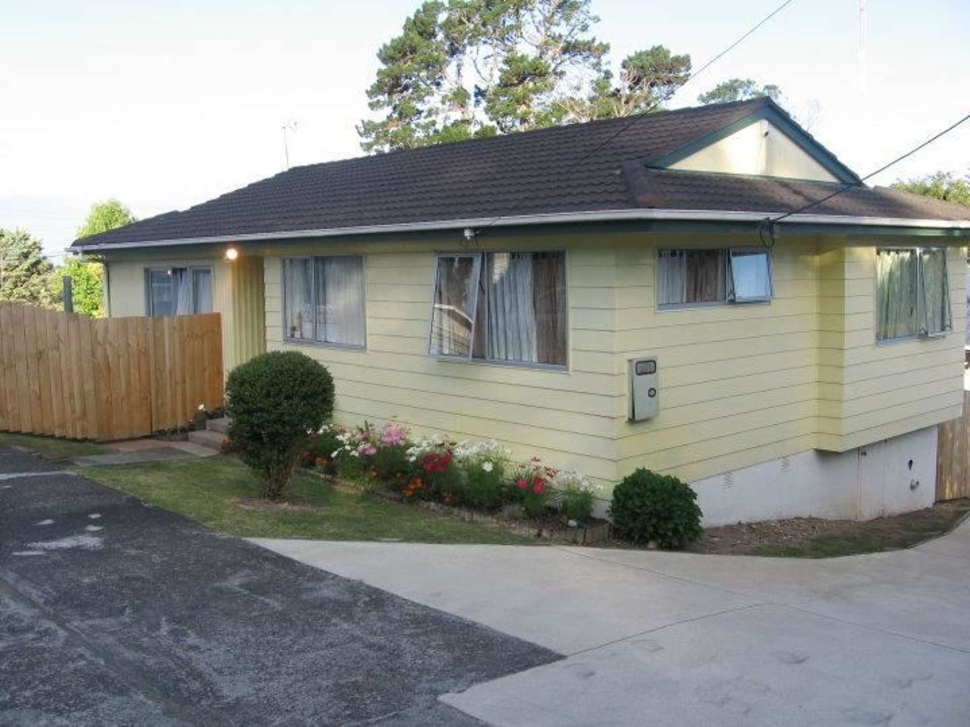 28 Waimumu Road Massey_0