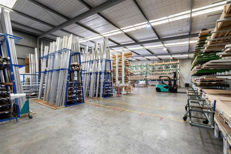 Rear Tenancy at 127 Maui Street Pukete_2