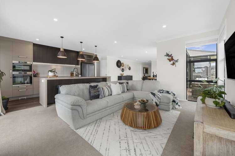 11 Flaxfield Lane Beachlands_12