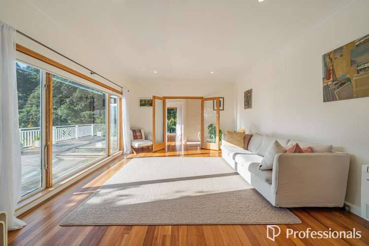 31 Walter Road Lowry Bay, Eastbourne_18