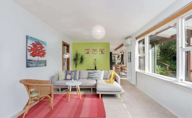 Quirky home with potential seeks new Owner!