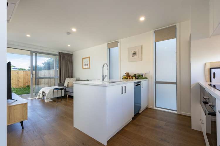 11 Helen Jenepher Lane Mount Wellington_1