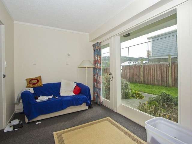 2/23 Britannia Street Petone_4