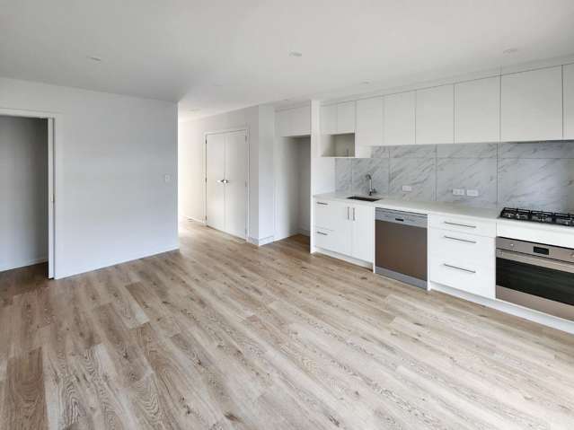 B/6 Russell Street 1371_4