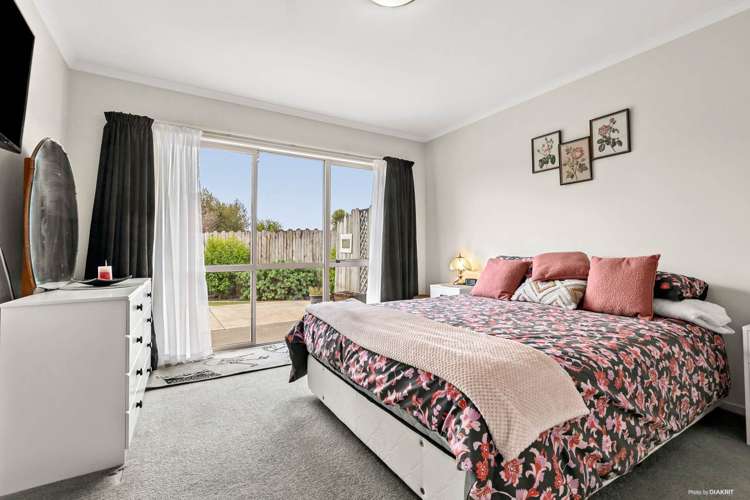 32 Ploughmans Avenue Pukekohe_11