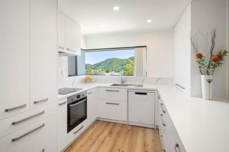 108 Moana View Road Waikawa Bay_7