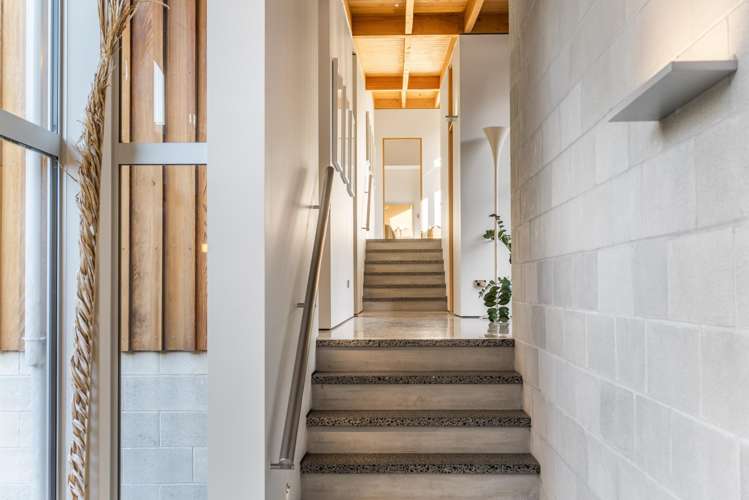 8 and 24 Te Matuku Point Lane Waiheke Island_15