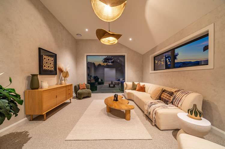 405A Paekakariki Hill Porirua_16