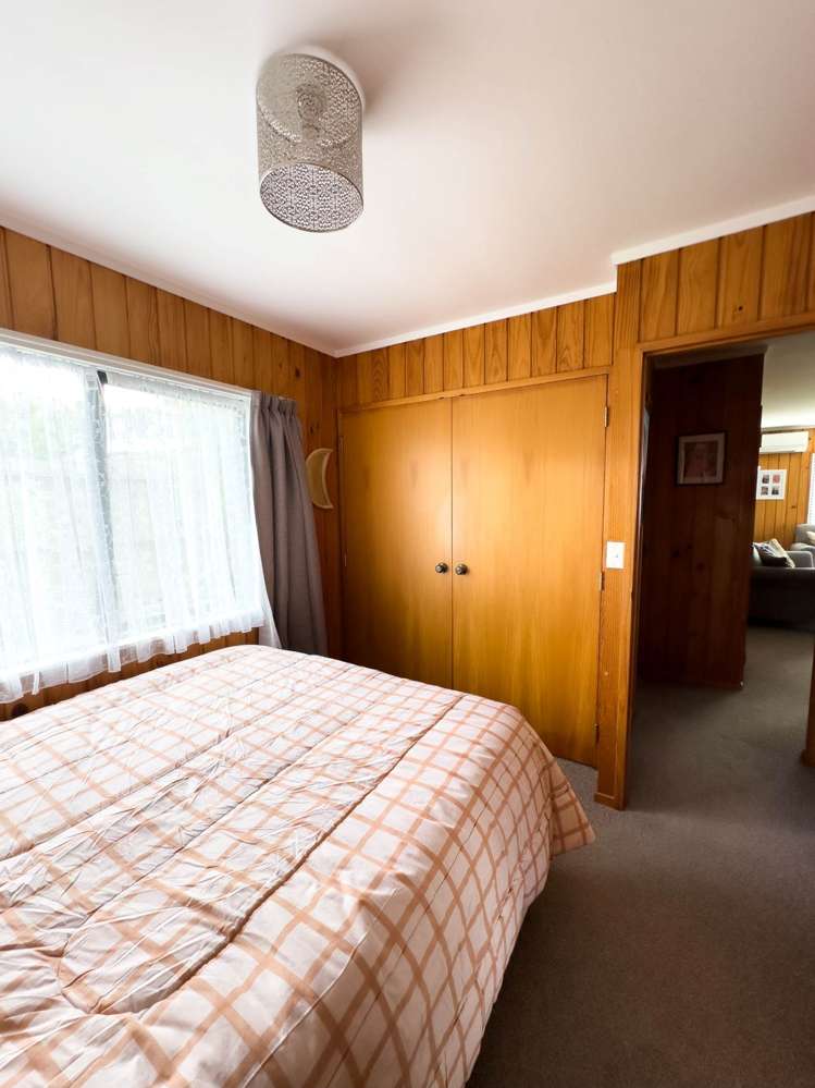 1 Cochrane Avenue Arkles Bay_8